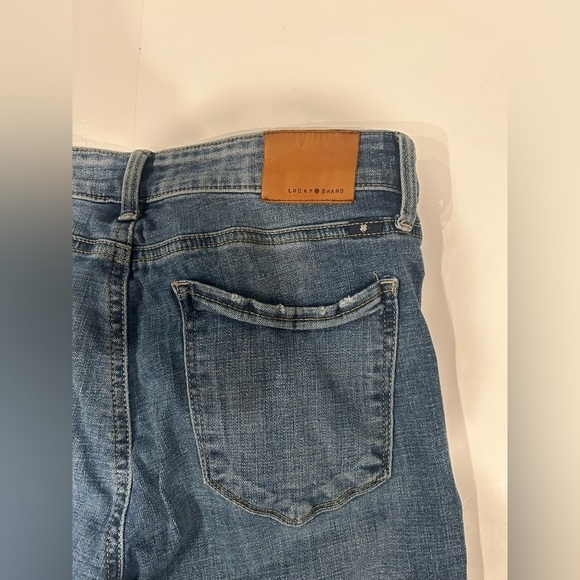 Lucky Brand Ava Skinny Jeans Women’s 6/28 Medium Wash Distressed - Picture 7 of 12